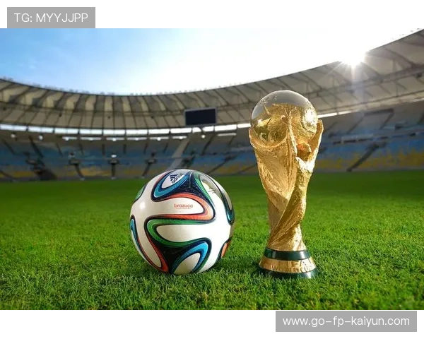 巴黎新援首秀破门，赢得全场掌声，巴黎新援首秀破门,赢得全场掌声