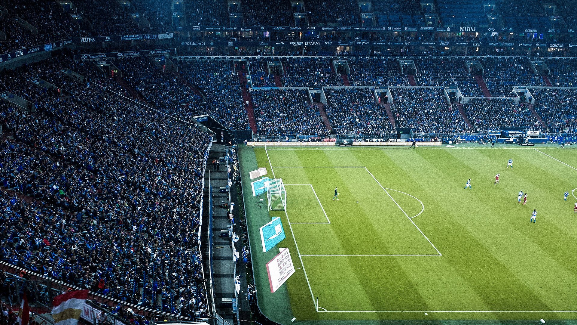 开云体育中国官方网站-NBA回顾：近10场9胜！湖人距第7差0.5胜场，詹眉关键发力带领湖人后来居上